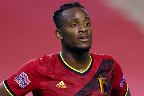 Michy batshuayi reacts to his new fifa 18 rating in a special fifa and chill with poet and vuj. Belgium 2-1 Switzerland: Batshuayi brace secures victory - myKhel