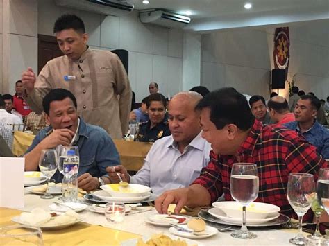 Duterte Bato Alvarez Share A Laugh Over Dinner Gma News Online