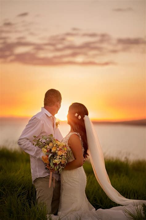 Photo Of The Day Sunset Wedding Photos Sunset Wedding Wedding Photos