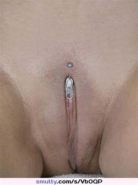 Pierced Zippedpussy Zipper Clit