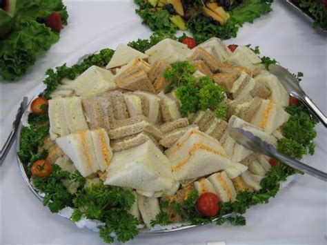 The combination of fresh limeade, curried chicken salad. finger foods for wedding reception | Top 10 Inexpensive ...