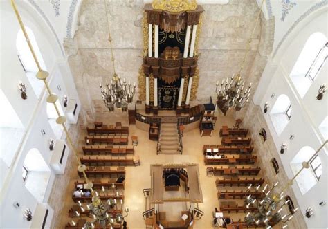 A Glimpse Inside Some Of The Most Beautiful Synagogues Around The Globe