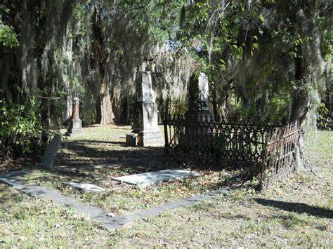 Cemeteries Of Dancing Rabbit Creek Commemorative Plaque Laid In Memory