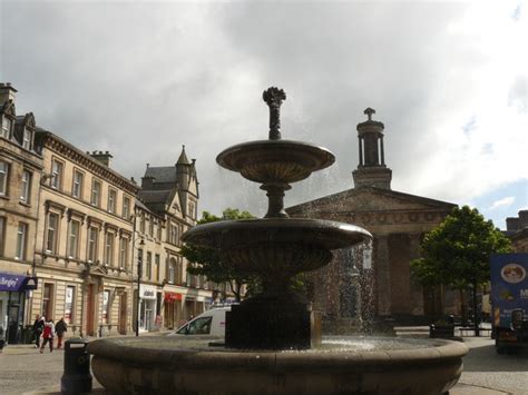 Elgin Town Centre © Andy Jamieson Cc By Sa20 Geograph Britain And