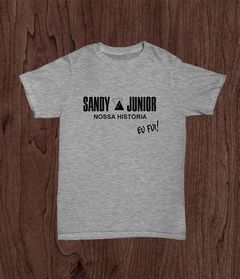 Charada (mano a mano)sandy e junior • aniversario do tatu. Camiseta Cinza Sandy e Junior (Nossa História - Eu fui) no ...