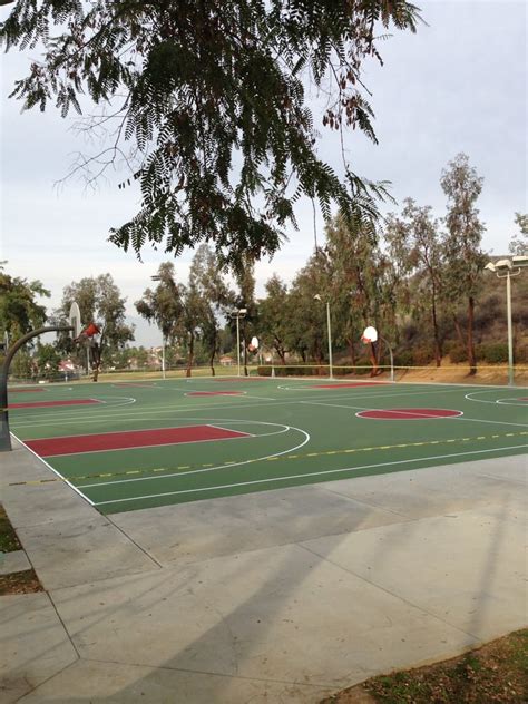 The organization maintains the list of over 38,000 basketball courts with the goal of helping players of all levels find the best courts and play more basketball wherever they go. Public Parks With Basketball Courts Near Me | Basketball ...