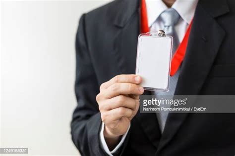 Id Card Lanyard Man Stockfotos En Beelden Getty Images