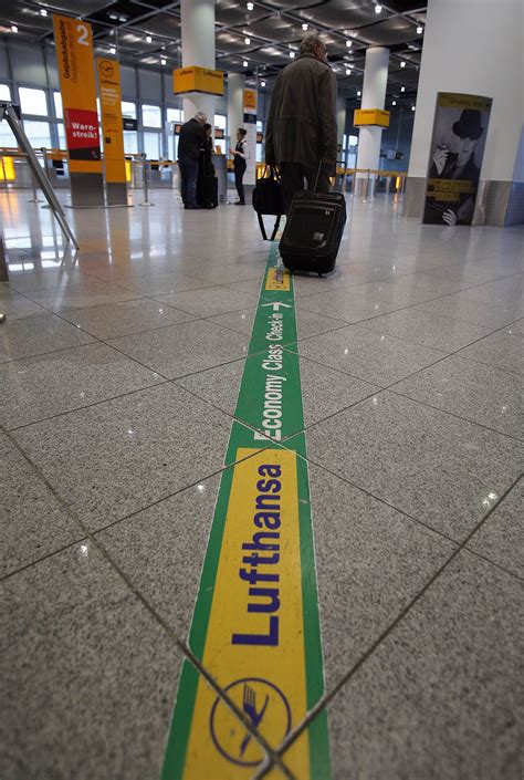 Lufthansa T Histas Streigi T Ttu Peaaegu K Ik Lennud Maailma Majandus