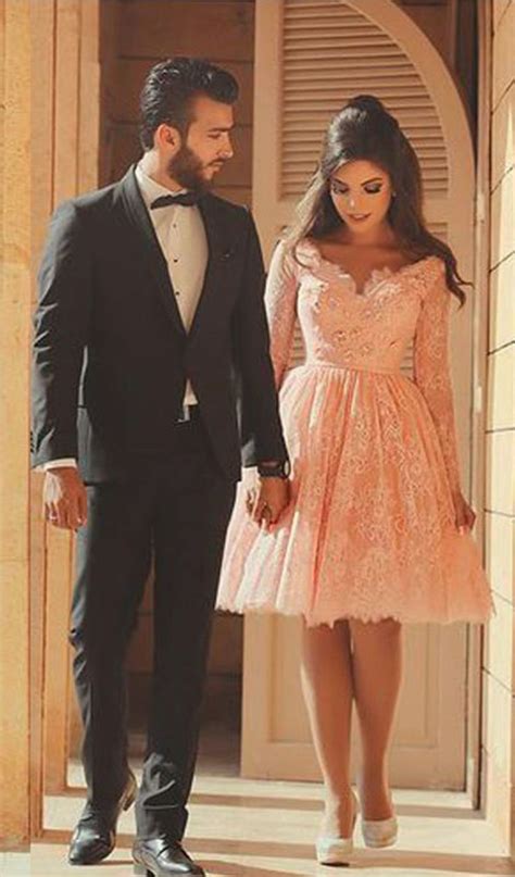Baju couple membuat kamu terlihat serasi dan kompak bersama pasangan. Light Pink Short, Homecoming Outfits #Couple Cocktail ...