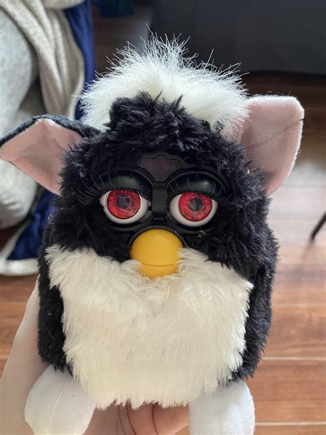 Put In Some Red Eyechips For My Friends Furby Rfurby