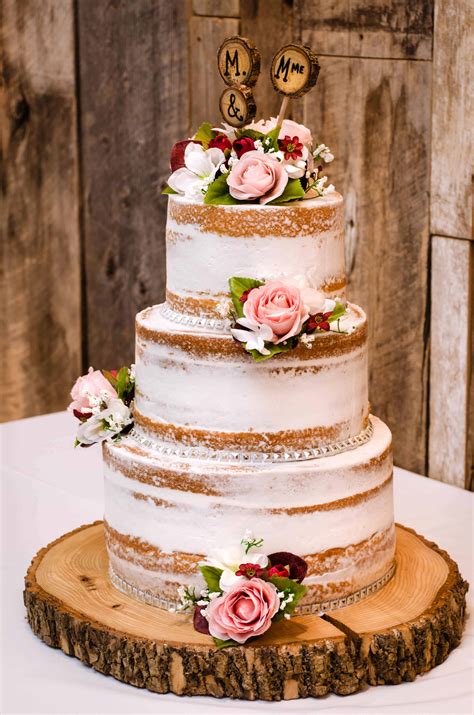 Naked Wedding Cake Cakes By Becky Cute Cake Toppers High House Farm Sexiz Pix