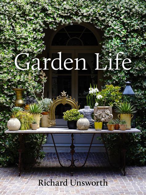 Garden Life By Richard Unsworth Penguin Books New Zealand