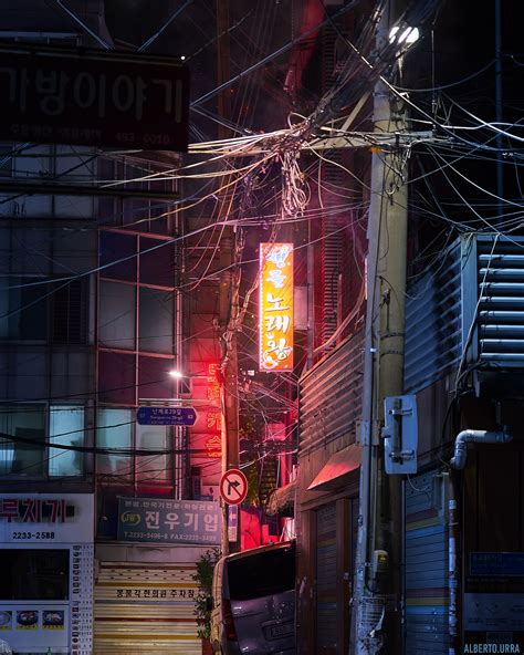 Moody Street In Seoul South Korea With Some Cyberpunk Vibe