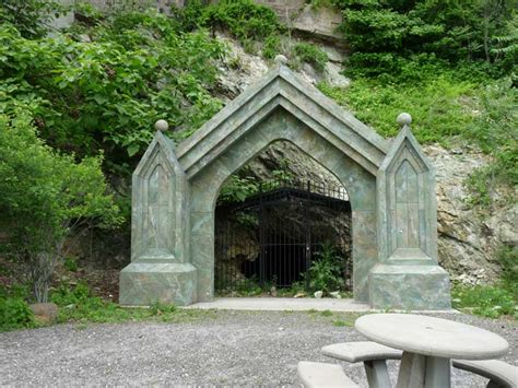 Sybils Cave Park Hoboken Forgotten New York