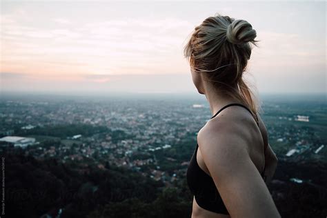 Woman On The Top Of The Mountain Del Colaborador De Stocksy Dimitrije Tanaskovic Stocksy