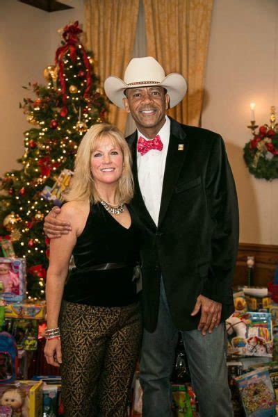 Who Is David Clarke Wife What S His Net Worth His Ethnicity