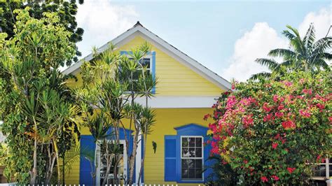 Green roofing is this home's statement feature and pairs well with. The Most Colorful Houses in the South | House colors ...