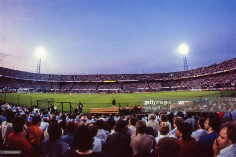 Aston villa football club is an english professional football club based in aston, birmingham. Aston Villa Team Signed European Cup Final 1982 Programme ...