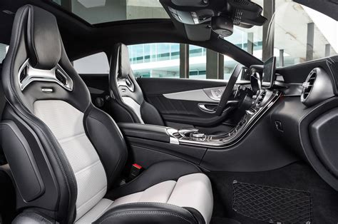2017 Mercedes Amg C63 S Coupe Interior Side Motor Trend En Español