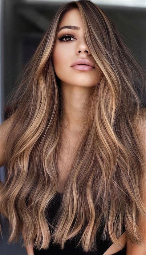 Ways To Upgrade Brunette Hair Brown With Natural Blonde Highlights