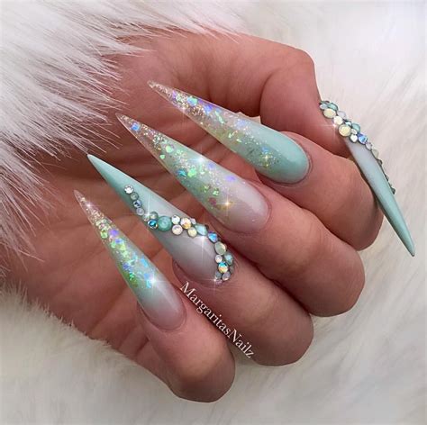 100 Gorgeous And Stunning Acrylic Nails For New Year Summell Blog