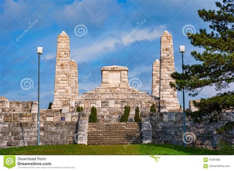 Музей книги і друкарства україни, kyiv, ukraine. Mohyla stock image. Image of bradlo, hill, monument ...