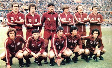 Official wrist watches of the turin football team, producted in italy for the toro's fans of the torino calcio fc playing in claret shirts ( . Torino Calcio 1979-1980 - Wikipedia