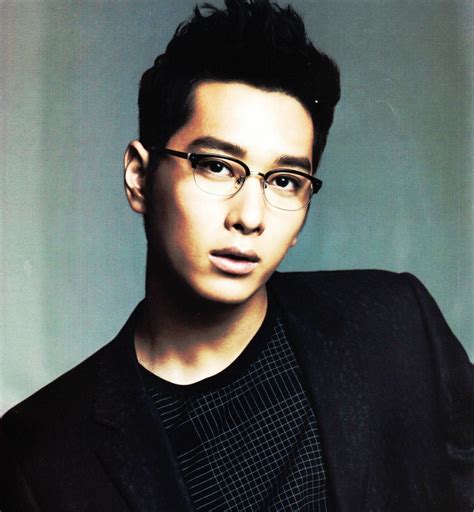 Junho's photo is the best! Korean Hairstyles - Chansung ( 2PM ) Korean Hairstyles ...