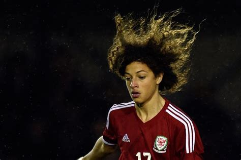 Ethan ampadu has won 22 senior wales caps since his debut in 2017. Who is Ethan Ampadu? Wales face tug-of-war with England ...
