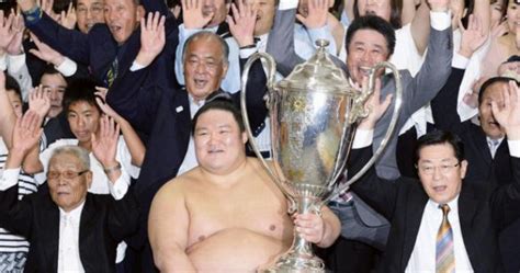 Interesting Facts About Sumos Living Former Yokozuna Boeccom