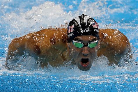michael phelps vs michael phelps in the olympic 200 butterfly