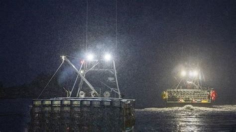 Dumping Day Lobster Fishing Season Opens In Southwestern Nova Scotia
