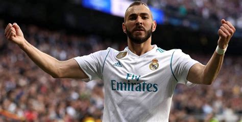 French striker karim benzema is set to face trial for his alleged involvement in a scheme to blackmail his former teammate mathieu valbuena in 2015, the prosecutor of the versailles tribunal. Benzema: Cristiano ya no está para meter goles, así que me ...