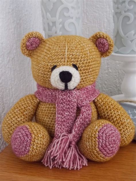Renate S Haken En Zo November Bear Patterns Free Crochet Bear