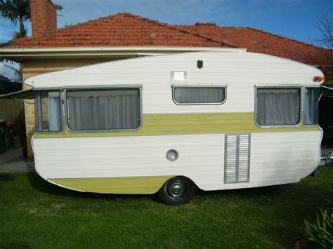 Australian Vintage Quest Caravan eBay | Vintage caravans, Vintage camping, Vintage camper