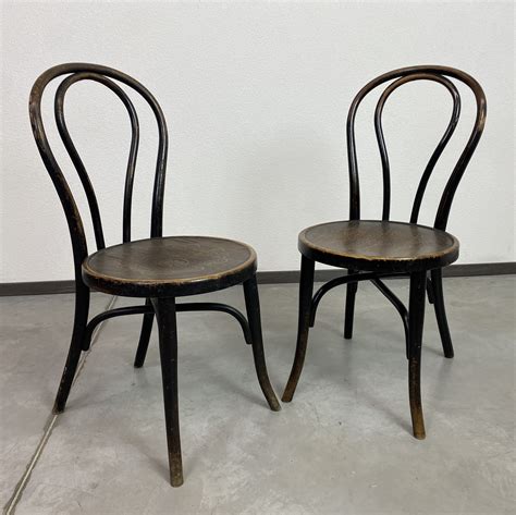 Bentwood Chairs No18 By Thonet 239070