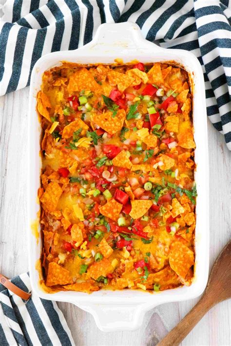 This dorito casserole is loaded with chicken, cheese, and a whole bag of nacho cheese doritos! Doritos Casserole | Recipe | Dinner casserole recipes ...