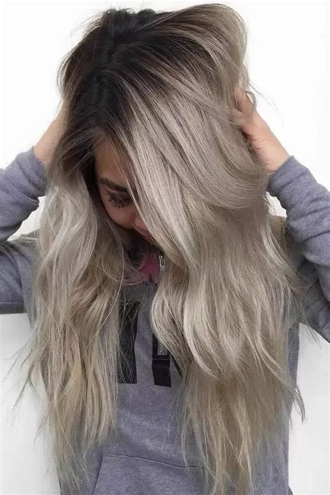 Unforgettable Ash Blonde Hair Looks That Are Trendy This Year Ash