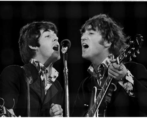 Official paul mccartney account administered by mpl | text me: THE BEATLES JOHN LENNON PAUL MCCARTNEY IN CONCERT 8X10 ...