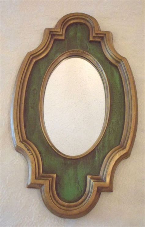 Syroco Oval Wall Mirror Dark Gold Green Tuscan Faux Wood Plastic Vtg 11