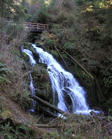 Strawberry Bay Falls — Waterfall Trail