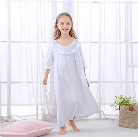 2019 New Long White Color Children Nightgown Nightwear Girls For Age 3