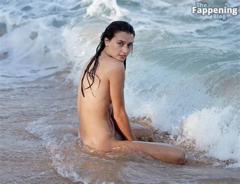 Jessica Clements Jessicaclements Treats Nude Onlyfans Photo
