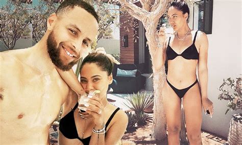 Steph Curry S Wife Ayesha Shows Off Her Enviable Bikini Body Daily Mail Online