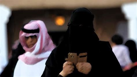 Lack Of Sex Pushed 1654 Saudis To Seek Divorce In 2013 Al Arabiya