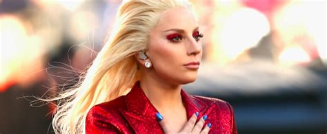Lady Gaga Hair And Makeup Super Bowl 2016 Popsugar Beauty