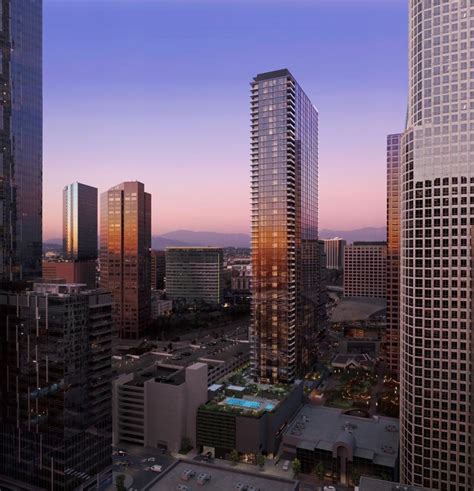 High Rise Apartment Tower Tops Out At 960 West 7th Street Downtown Los