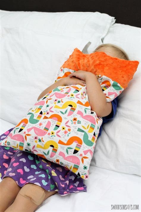 All fabric is 100% cotton and was washed in hypoallergenic soap prior to being sewn. Free toddler pillow case pattern - tested! | Pillowcase ...