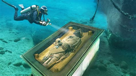 Most Incredible Underwater Discoveries Made By Divers Youtube