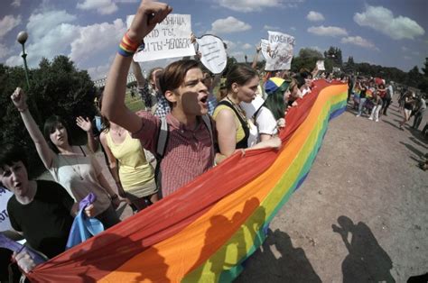 How Americas Right Wing Helped Russia Craft Its Anti Gay Laws